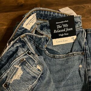 Abercrombie 90s relaxed